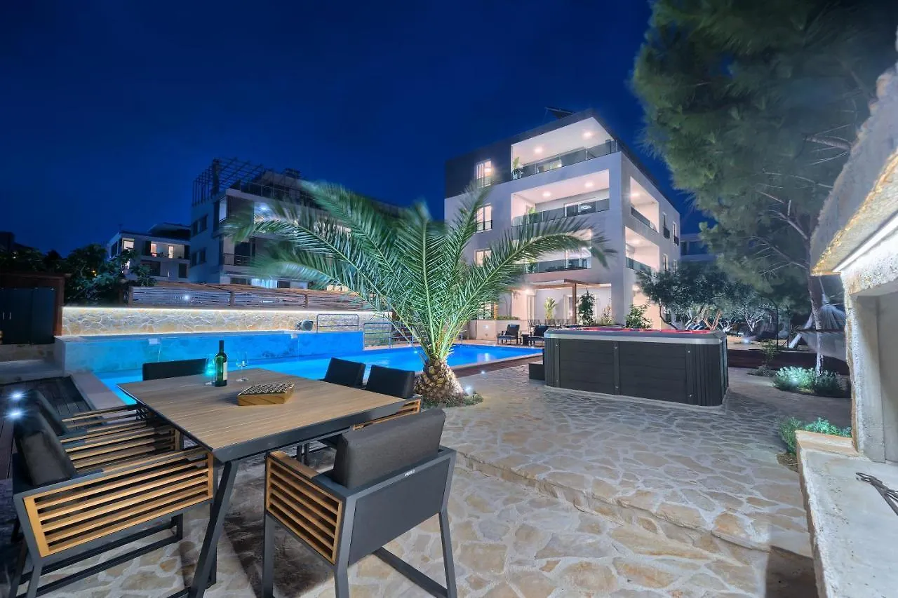 Liberty Living Apartments Split