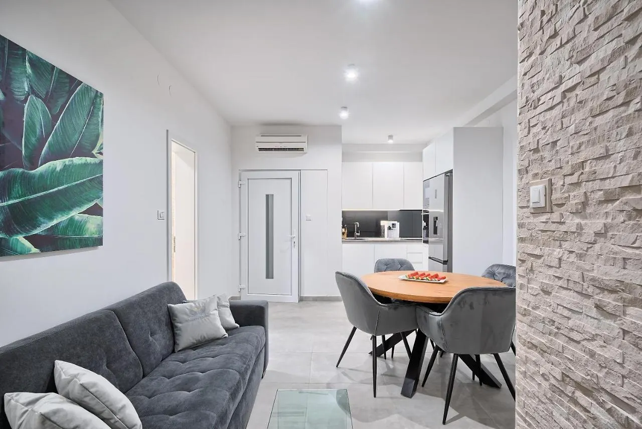 Liberty Living Apartments Split