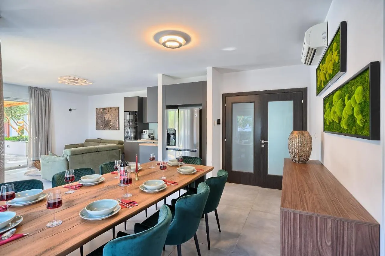 Liberty Living Apartments Split
