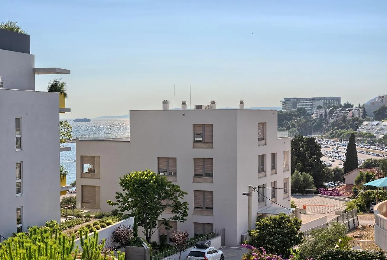 Liberty Living Apartments Split