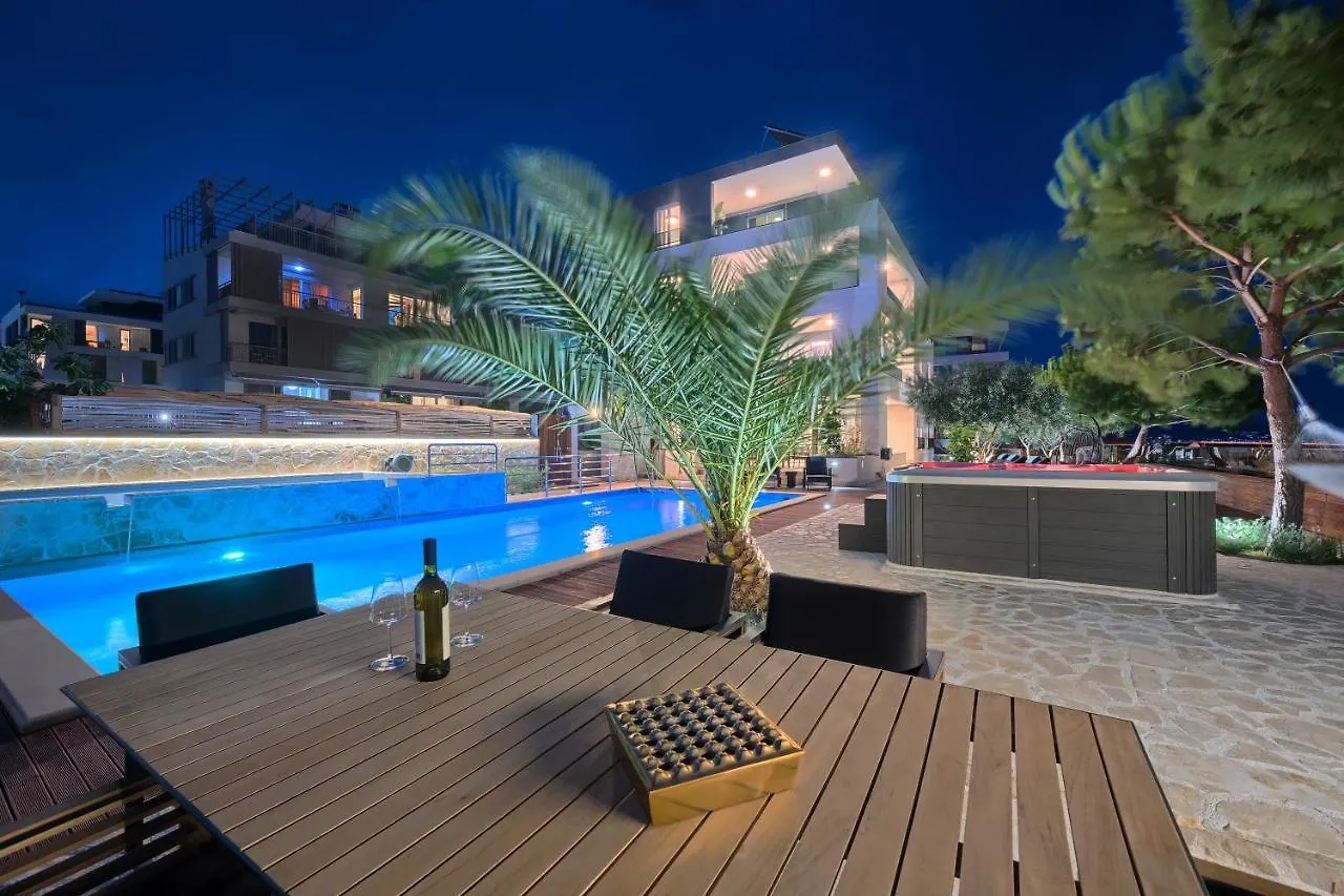 Liberty Living Apartments Split