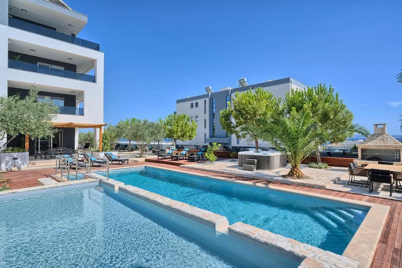 Liberty Living Apartments Split